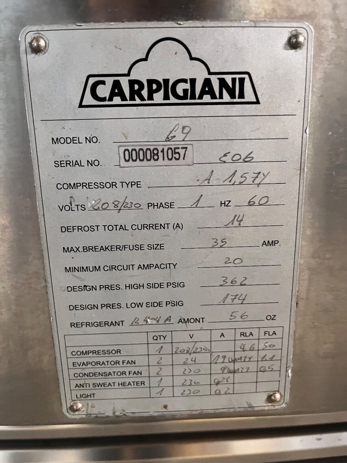 Vitrina para Helados 18 Sabores Carpigiani G9 10 Vitrina para Helados Carpigiani G9, 18 sabores, diseño duradero, visibilidad óptima, control inteligente, vidrio templado, accesorios opcionales.