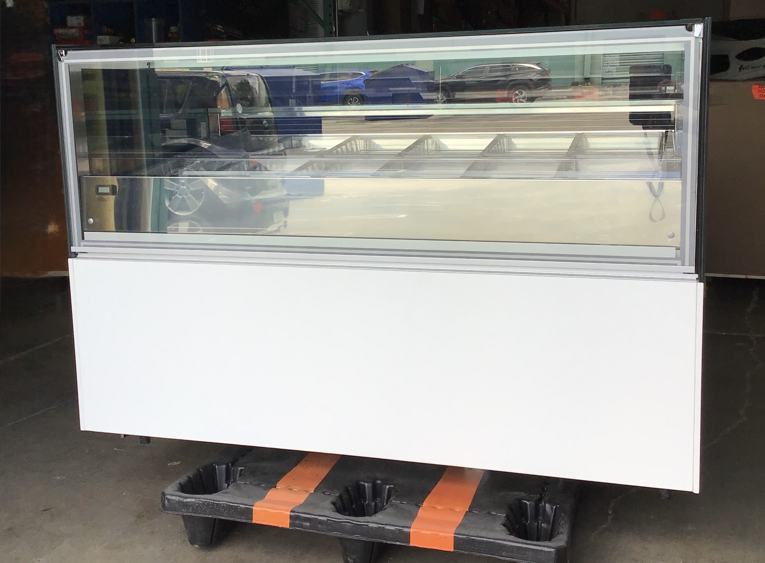 Vitrina de Gelato Italiana DBKM – 18 Pans (Usada) 14 Vitrina de Gelato Italiana DBKM – 18 Pans (Usada) - Imagen 12