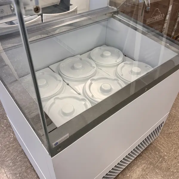 Vitrina ISA Cold Wall – 6 Sabores