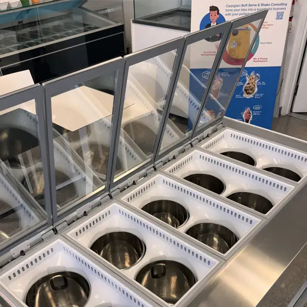 2021 - IFI Panorama Counter Display Case